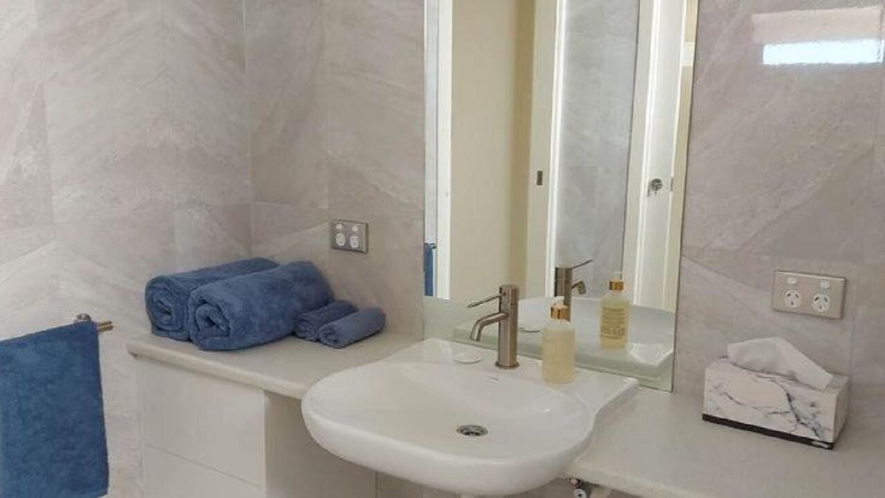 Photo of Bathroom in Newland