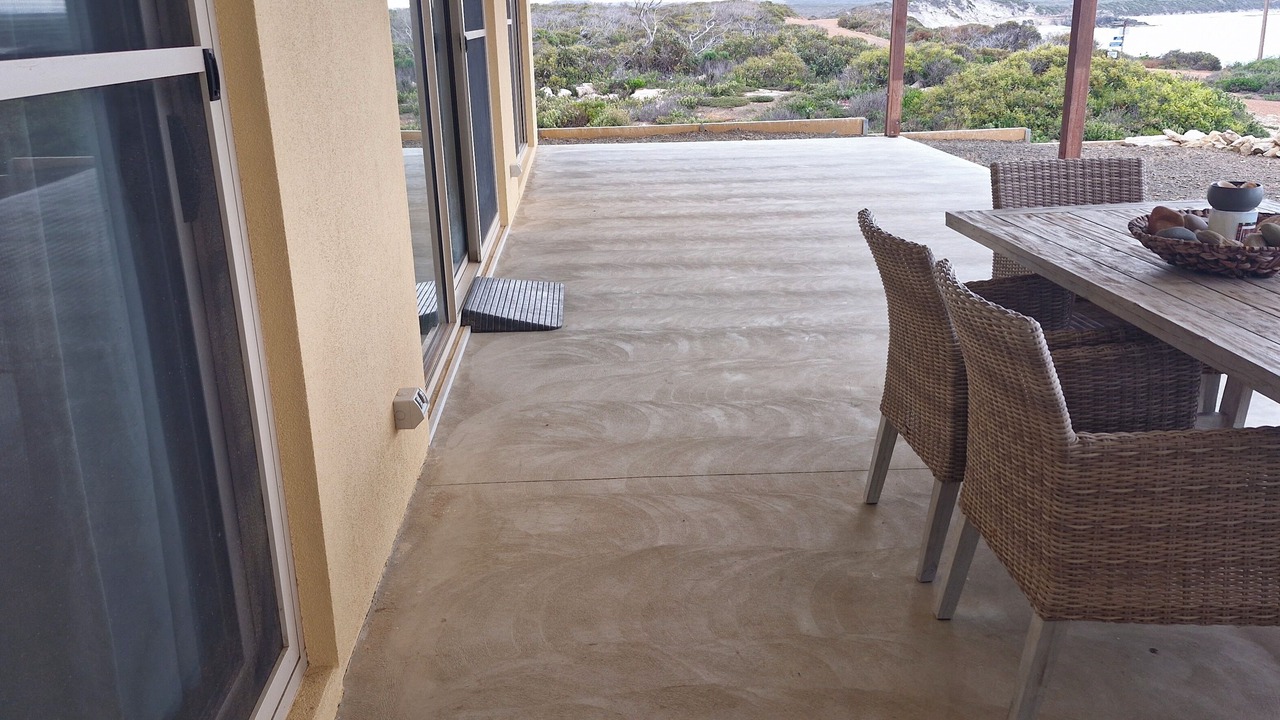 Photo of Outdoor in Newland