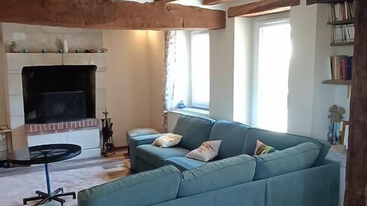 Photo of Livingroom in Louans