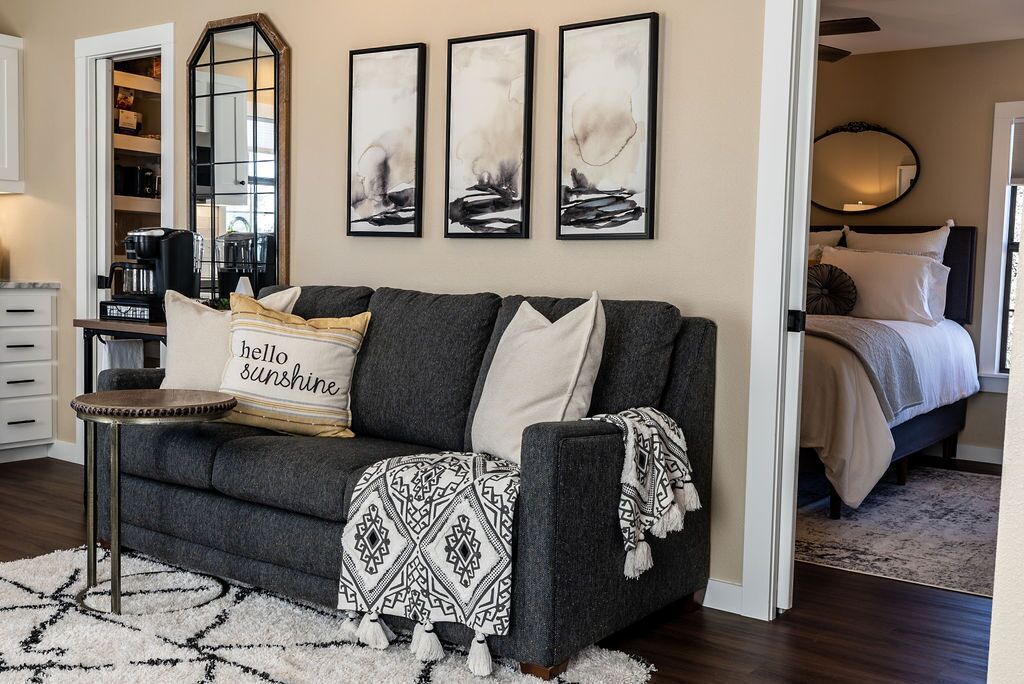 Photo of Livingroom in Decatur