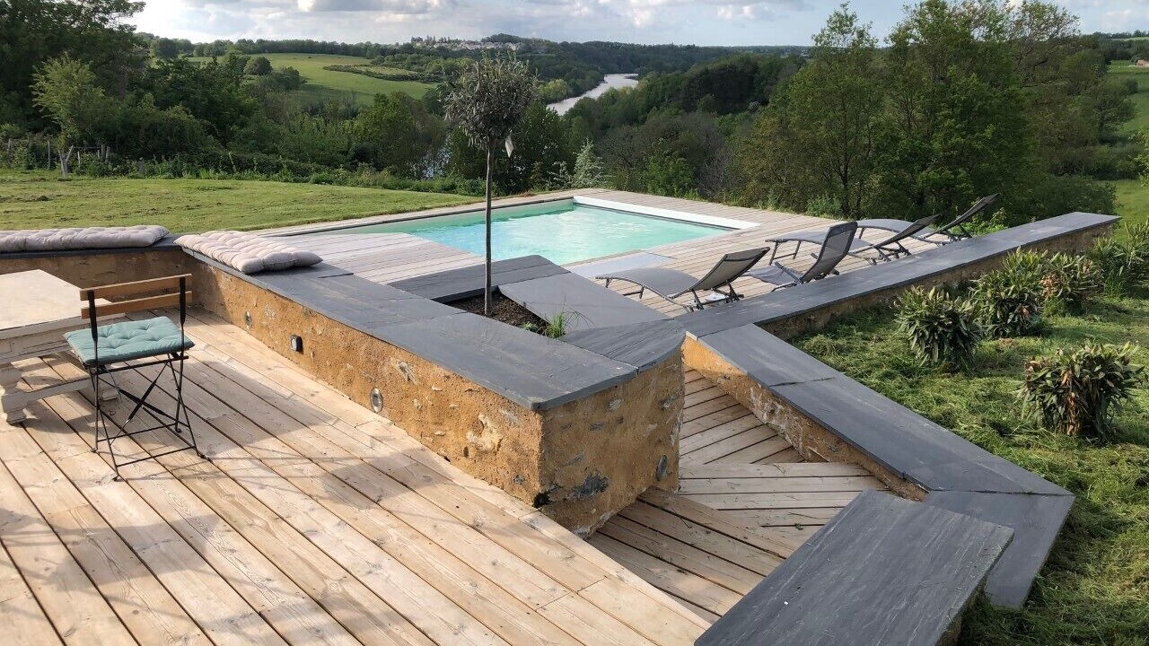 Photo of Outdoor in Chenille-Change