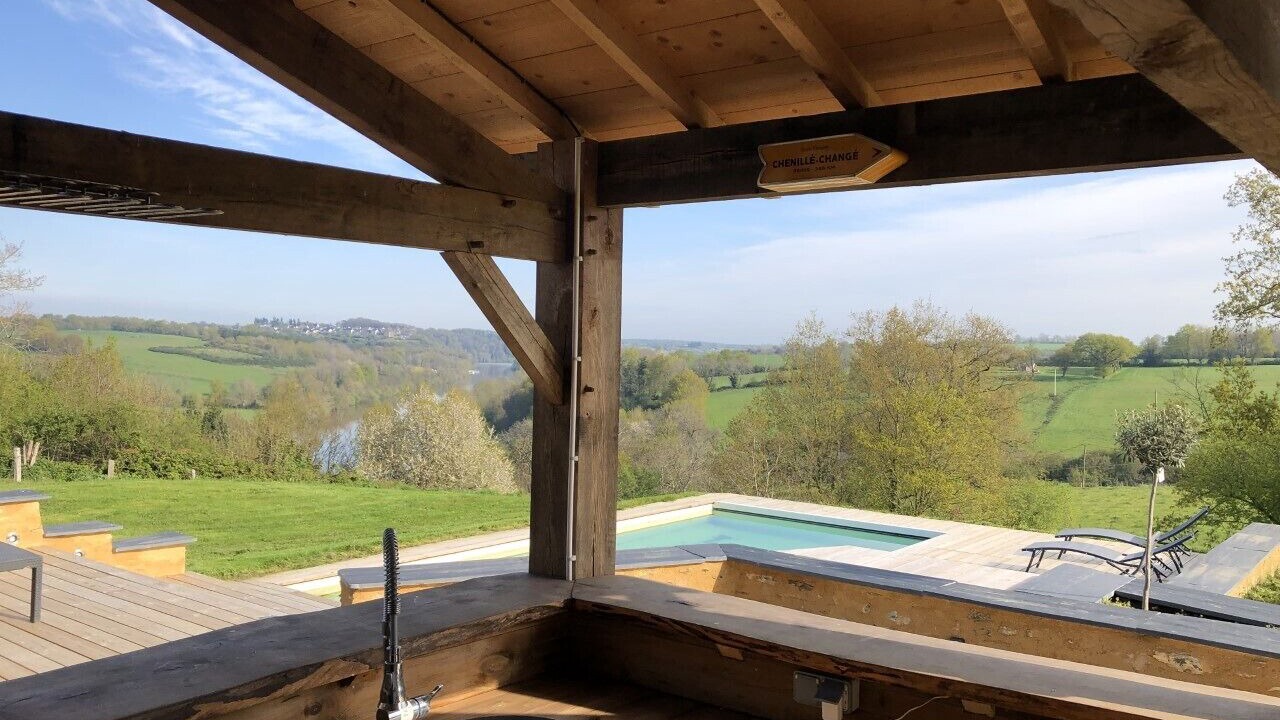 Photo of Patio Balcony in Chenille-Change