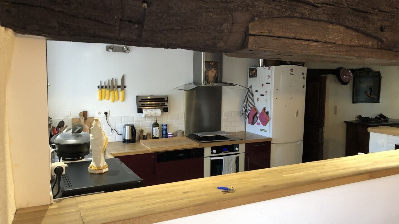 Photo of Kitchen in Chenille-Change