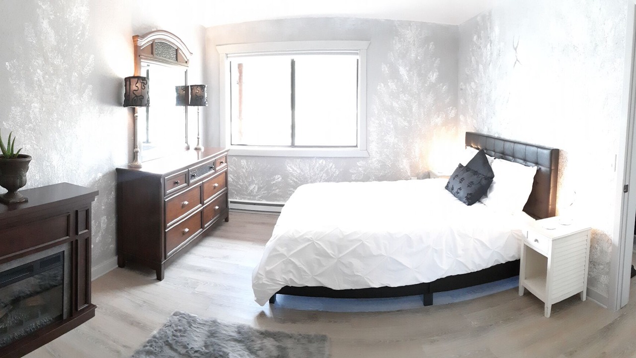 Photo of Bedroom in Condon