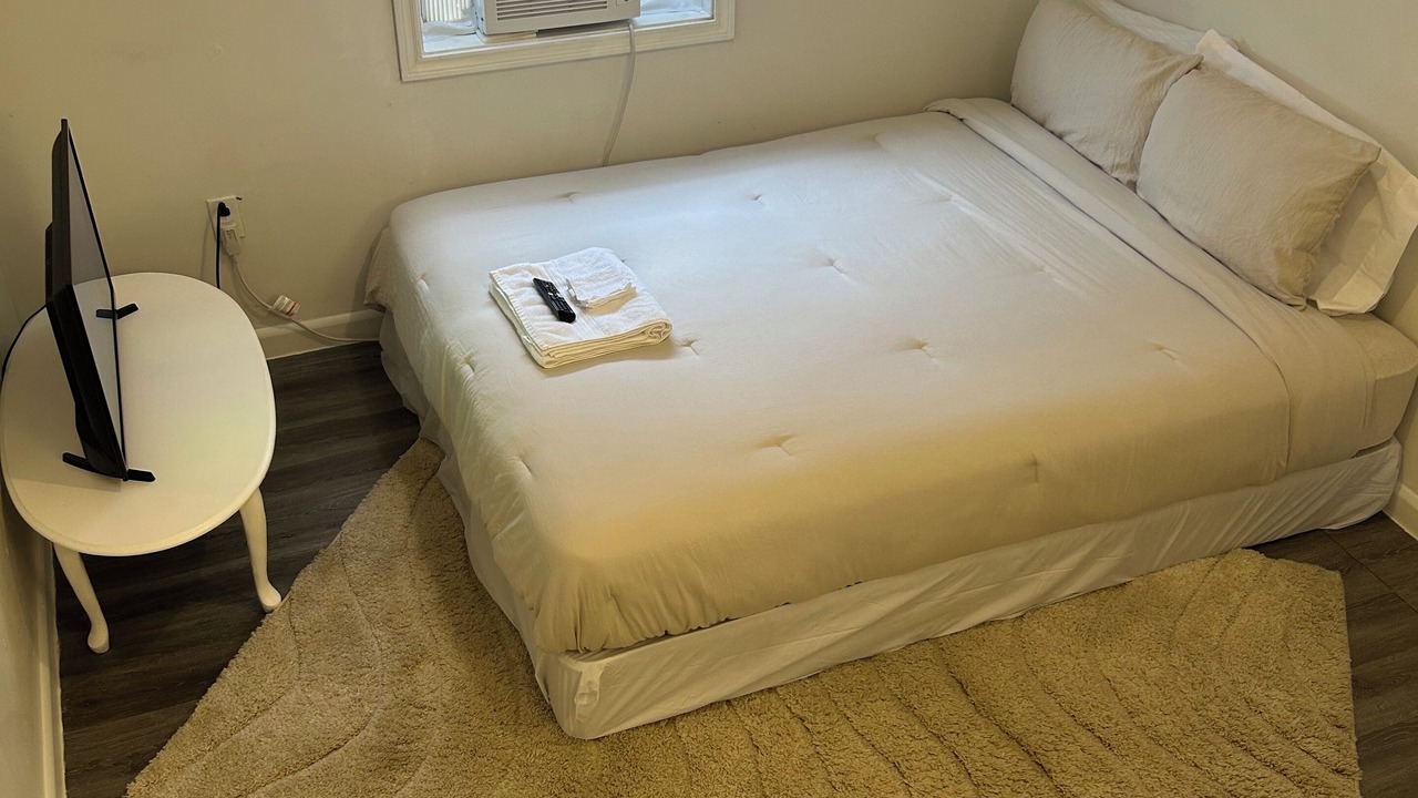 Photo of Bedroom in Rayne