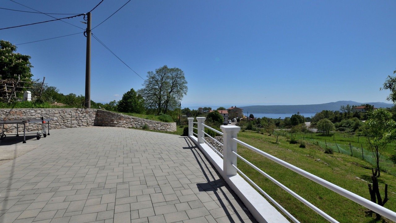 Photo of Patio Balcony in Sveta Jelena