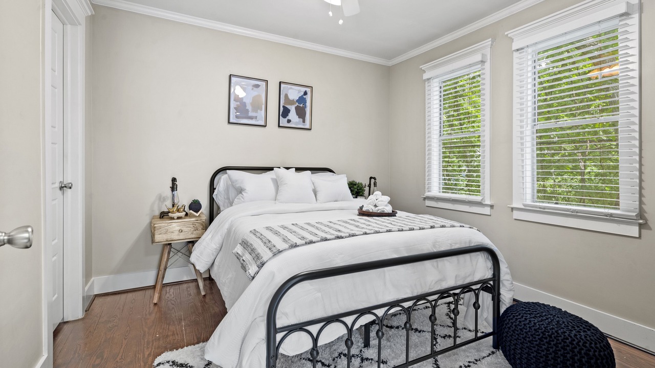 Photo of Bedroom in Greater Heights