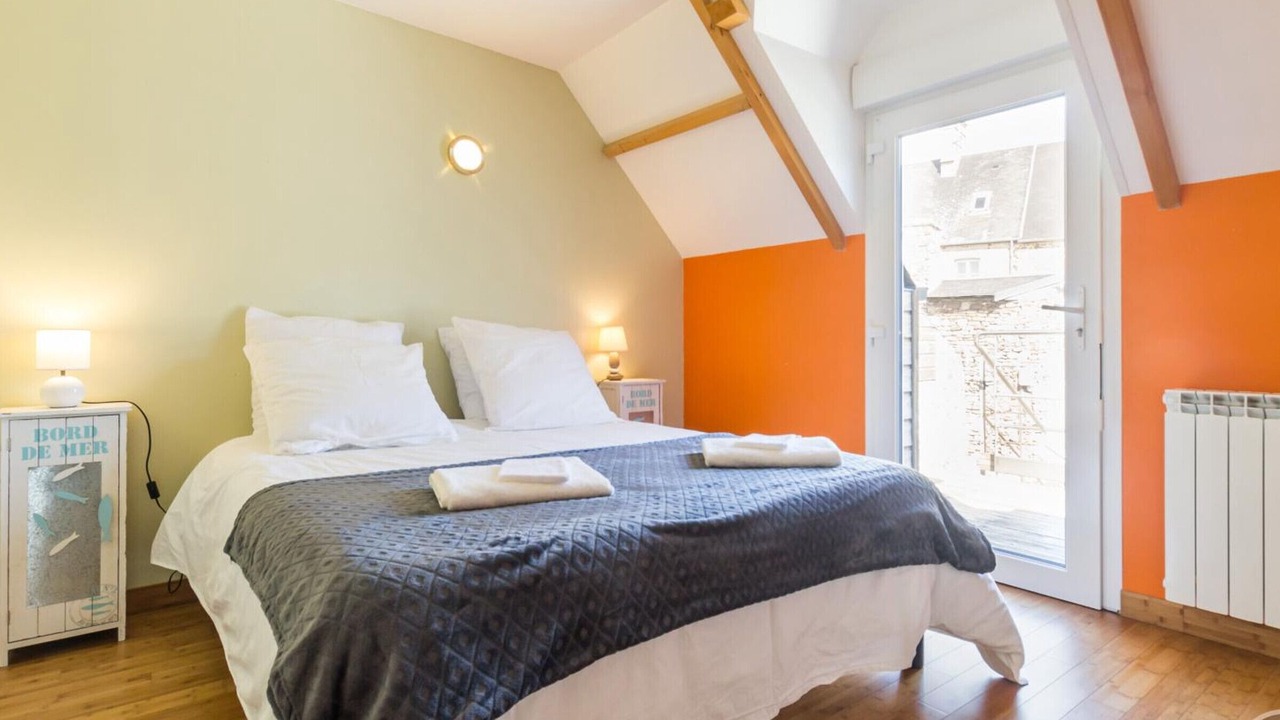 Photo of Bedroom in Regnezville-sur-Mer