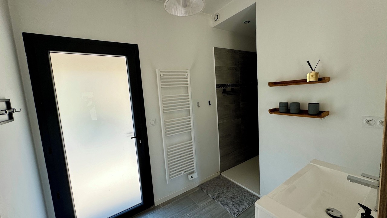 Photo of Bathroom in Sainte-Maxime