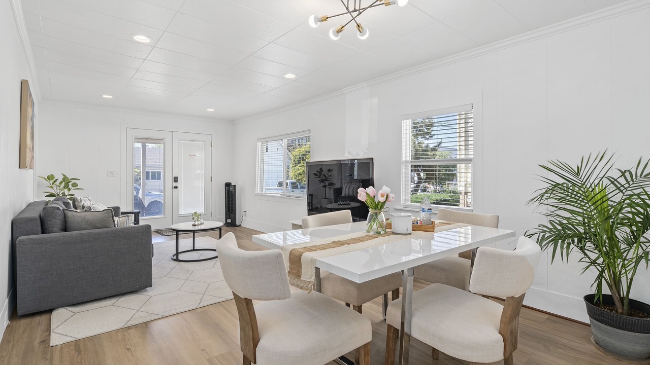 Photo of Others in Alki