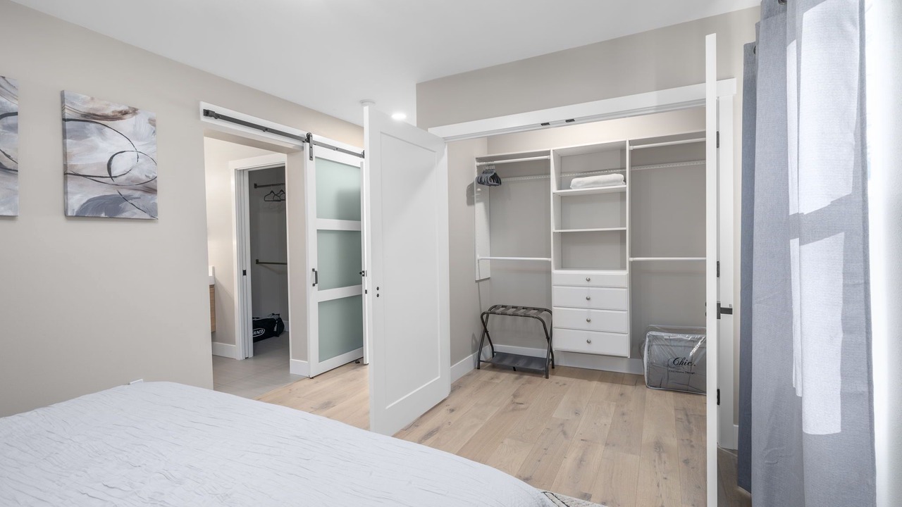 Photo of Others in South Delridge