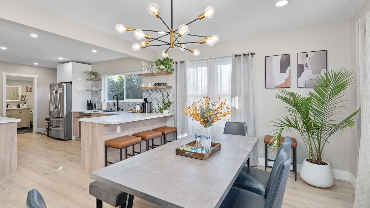 Photo of Others in South Delridge