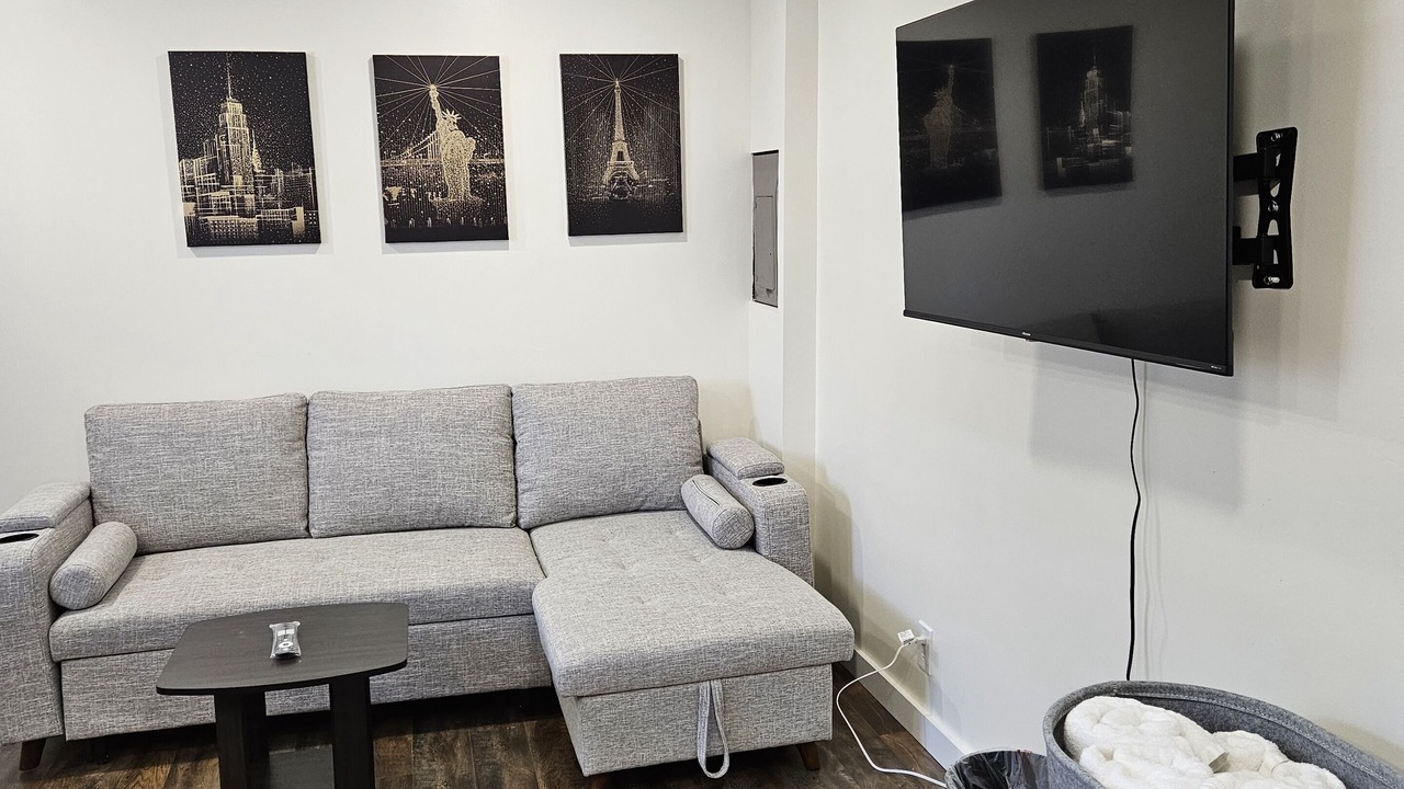 Photo of Livingroom in Des Moines