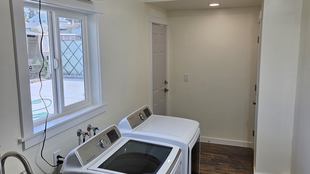 Photo of Others in Des Moines