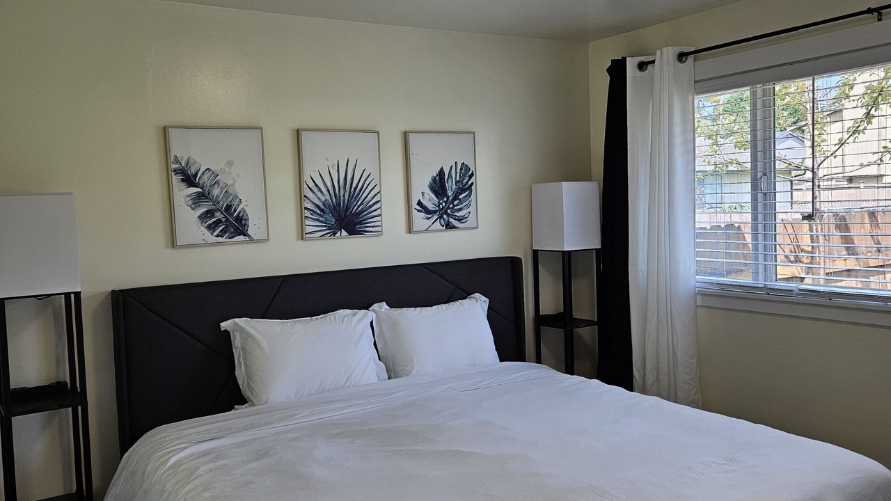 Photo of Bedroom in Des Moines