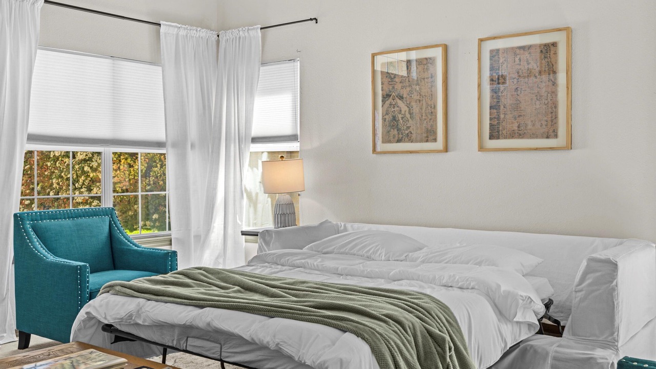 Photo of Bedroom in Northeast Heights