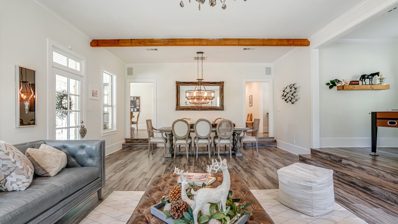 Photo of Livingroom in Bulverde