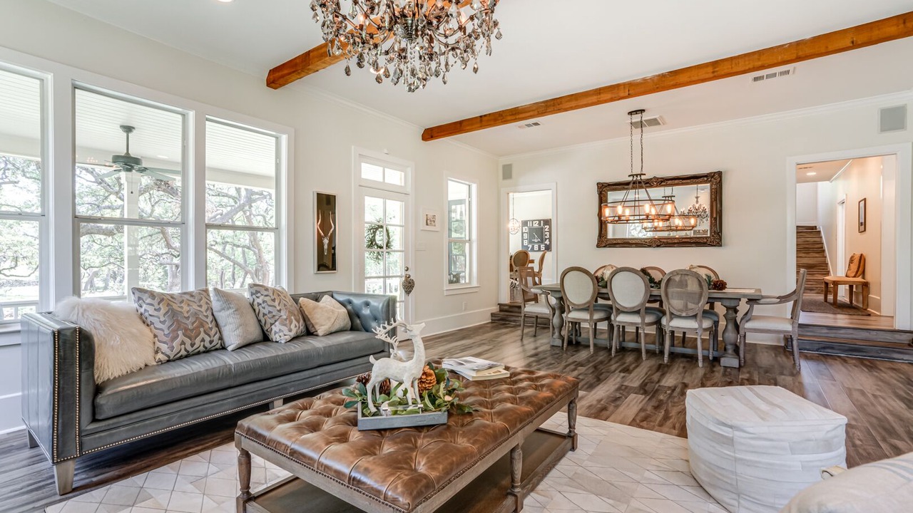 Photo of Livingroom in Bulverde