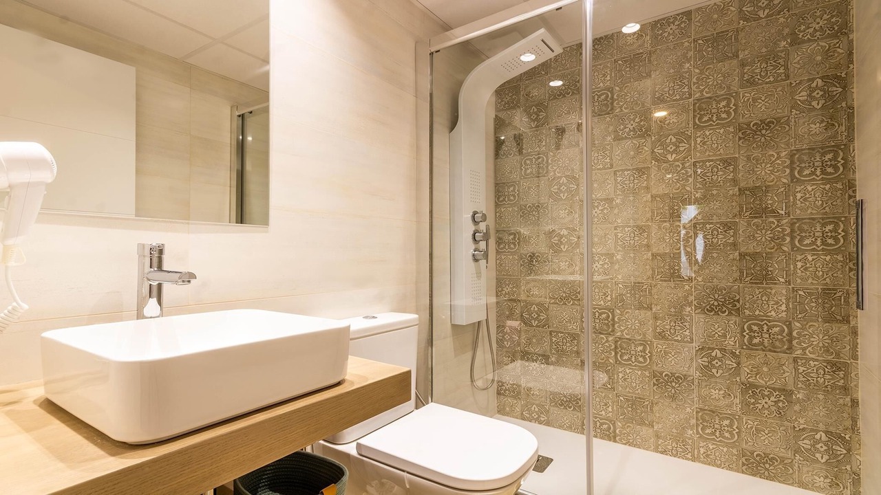 Photo of Bathroom in Jewish Quarter
