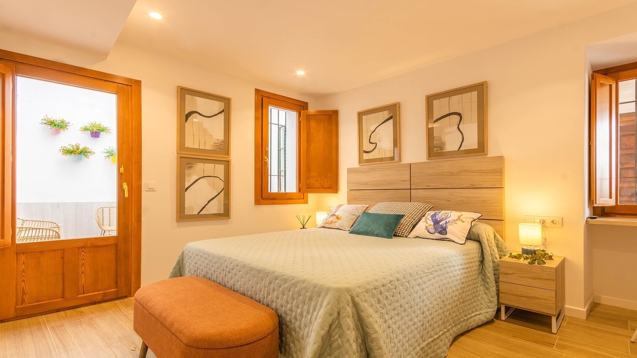 Photo of Bedroom in Jewish Quarter