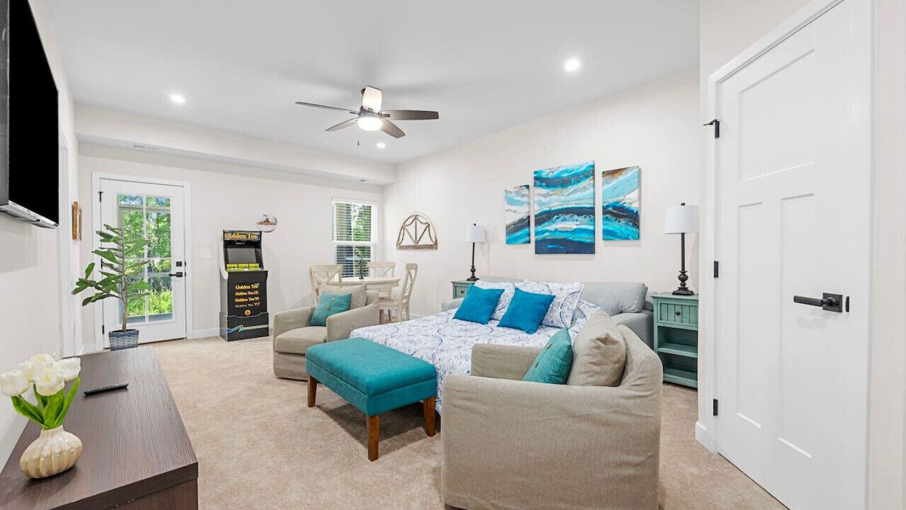 Photo of Livingroom in North Myrtle Beach