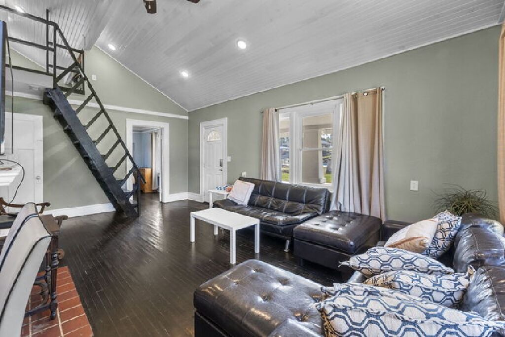 Photo of Others in Ironton