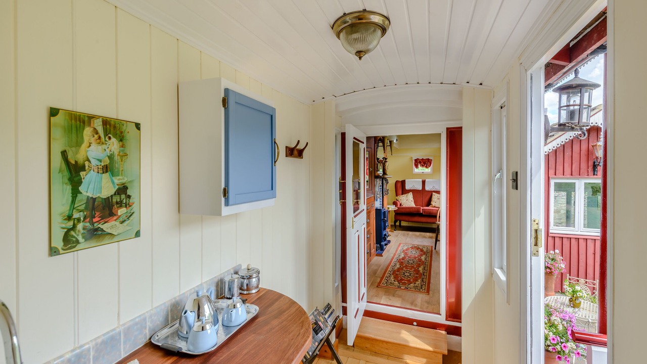 Photo of Others in Thistley Green