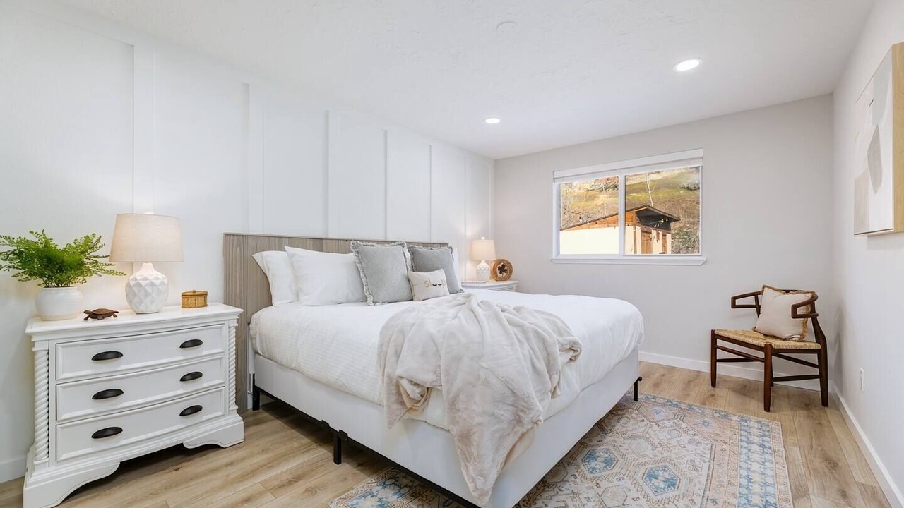 Photo of Bedroom in Eagle