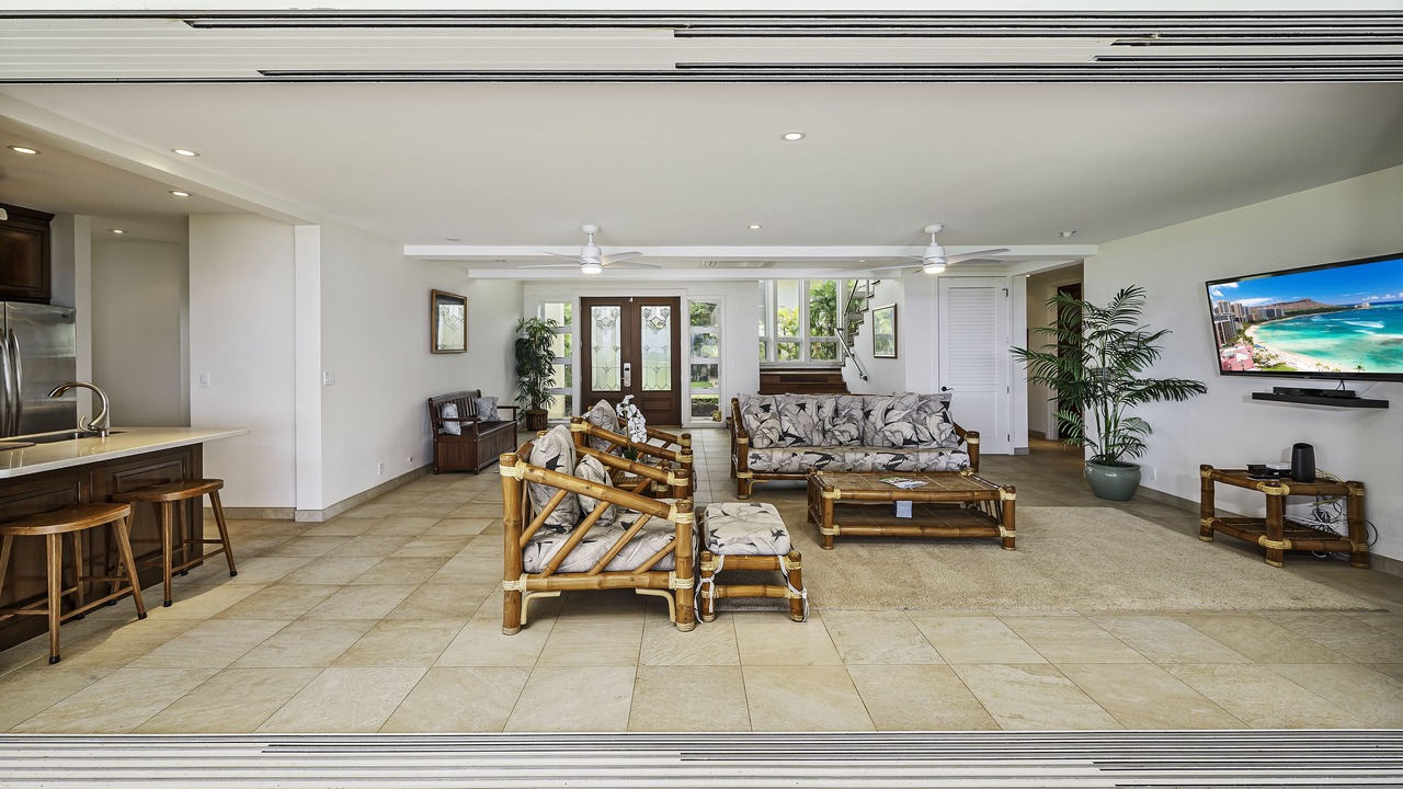 Photo of Livingroom in Mokuleia