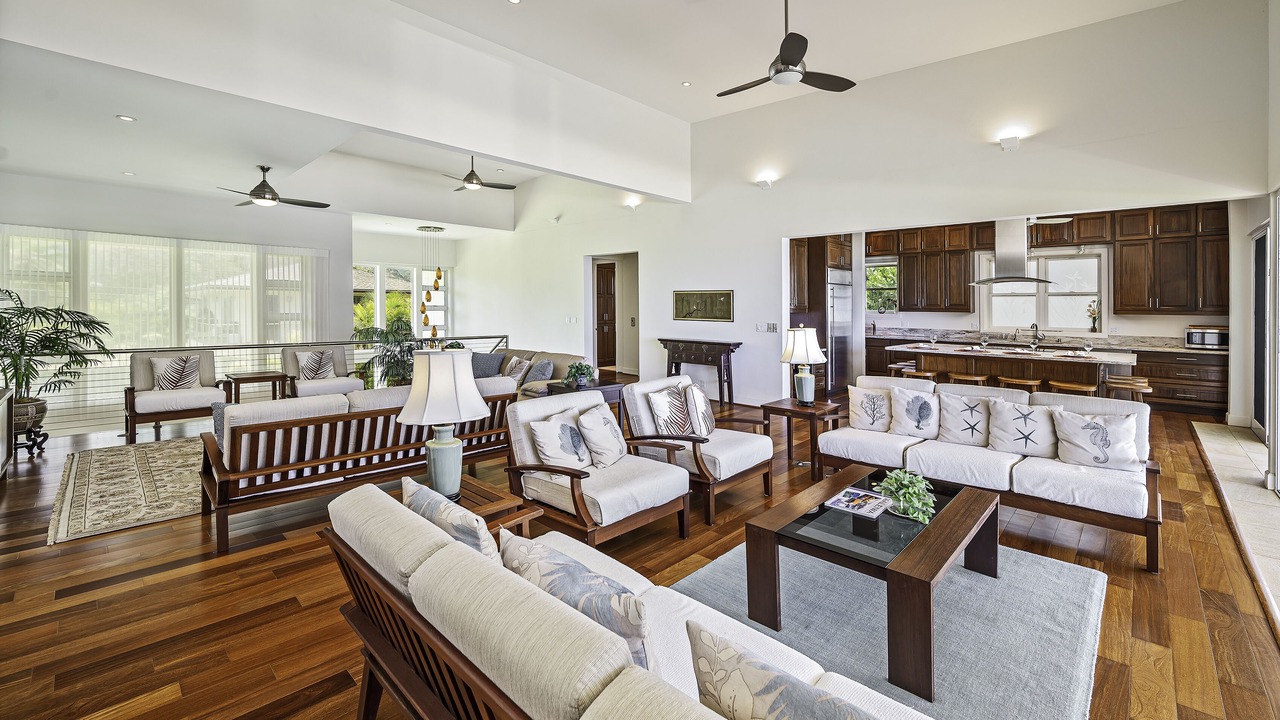 Photo of Livingroom in Mokuleia