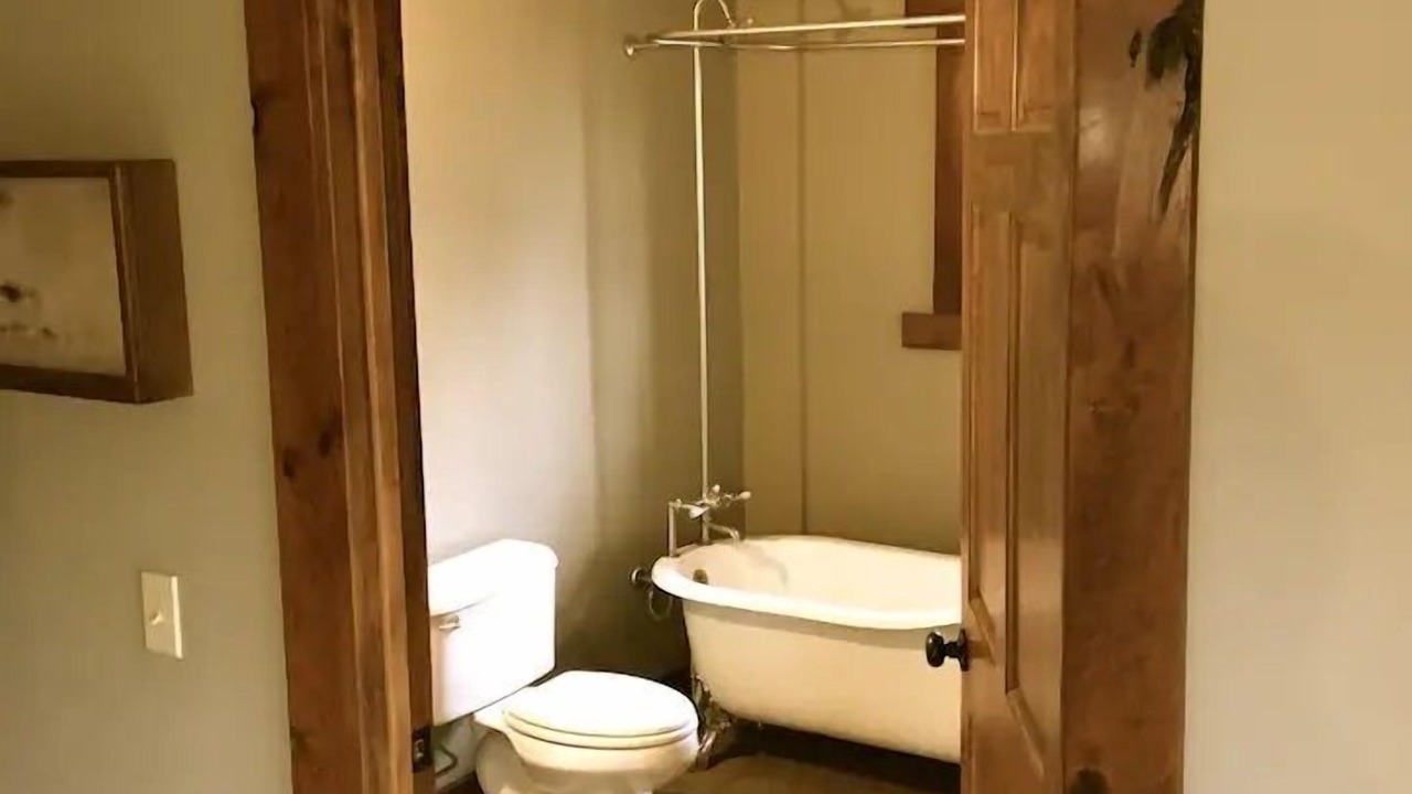 Photo of Bathroom in Free Soil