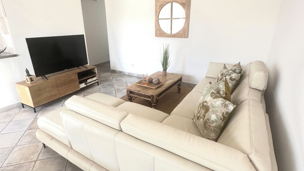 Photo of Livingroom in Monticello