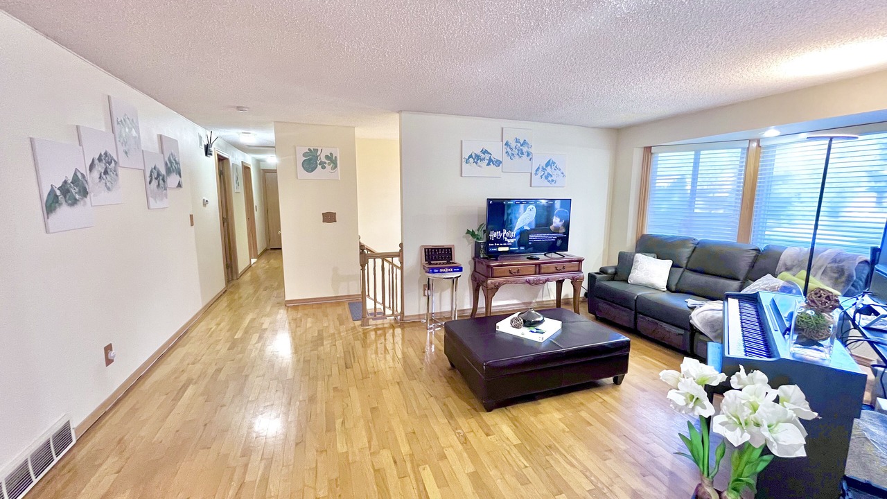Photo of Livingroom in Kirkland