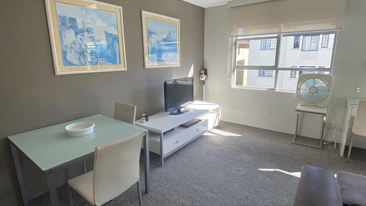 Photo of Others in Lavender Bay