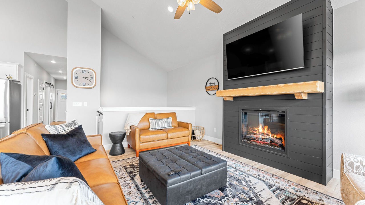 Photo of Livingroom in Kimberling City