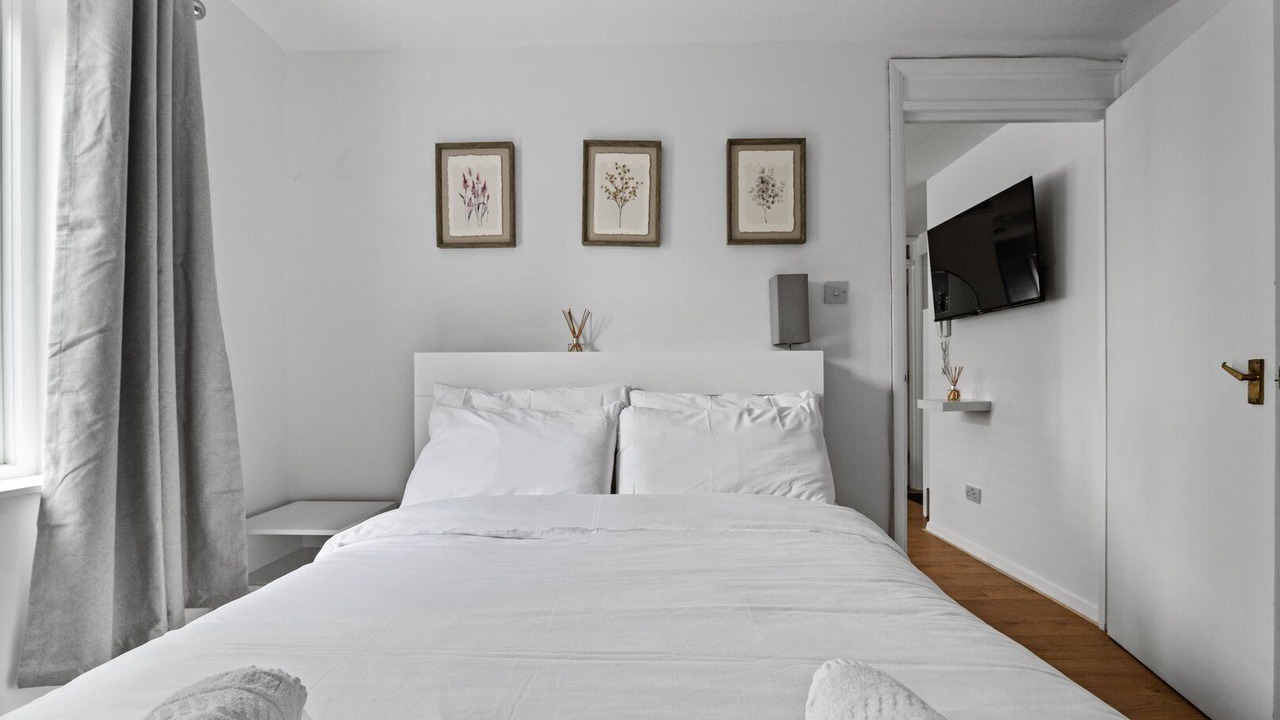 Photo of Bedroom in Whittington