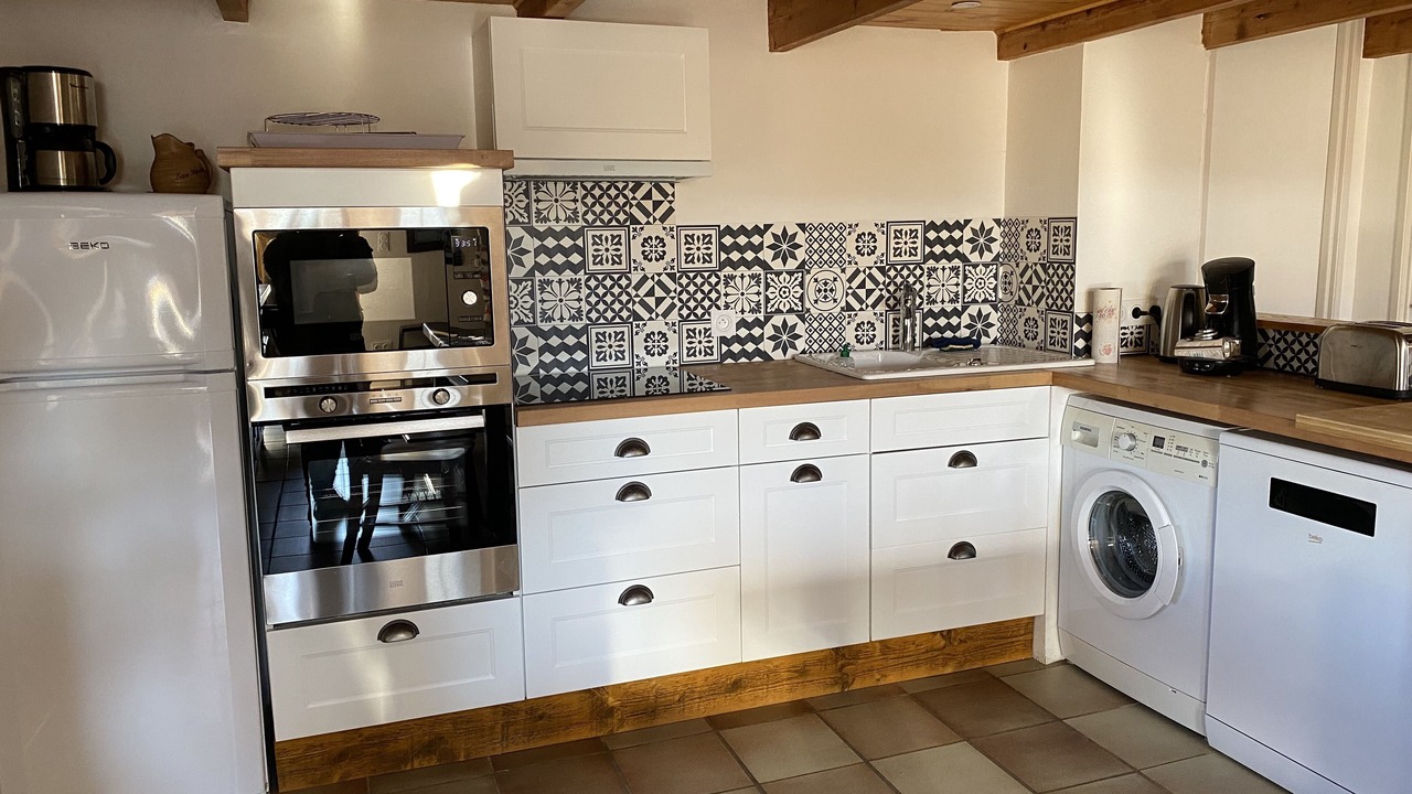 Photo of Kitchen in Le Grau-Du-Roi