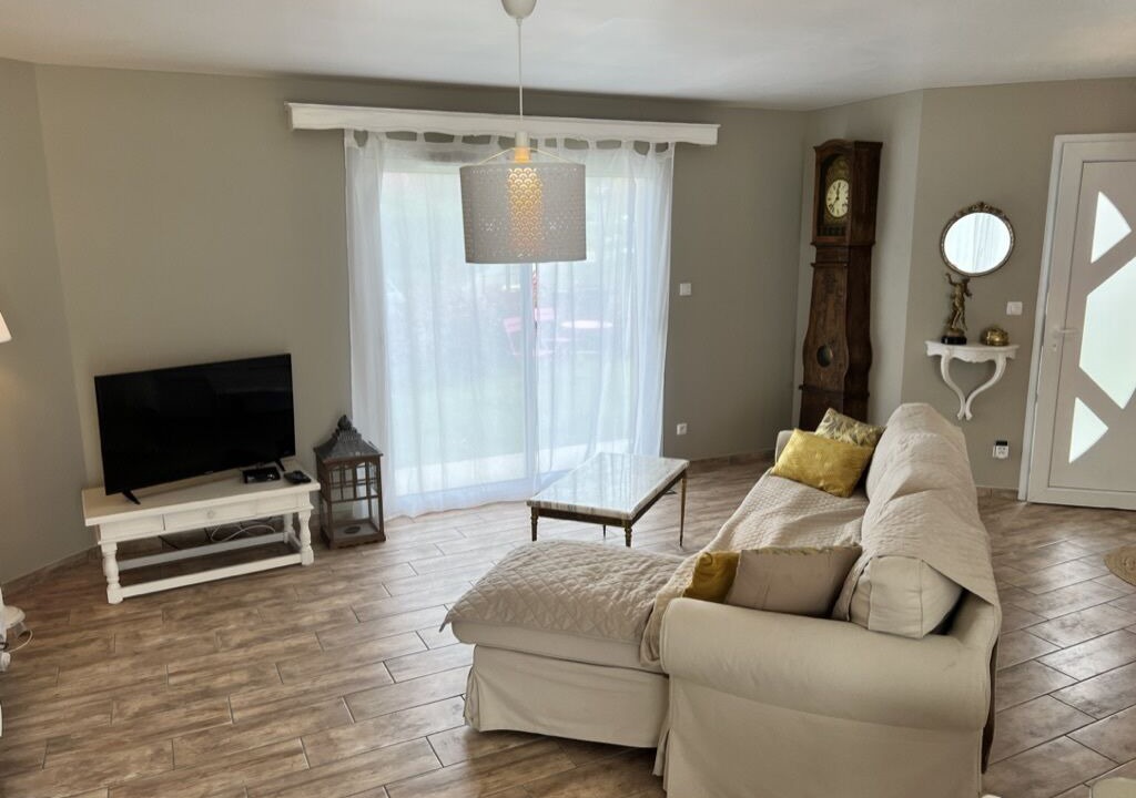 Photo of Livingroom in Sainte-Marguerite-sur-Mer