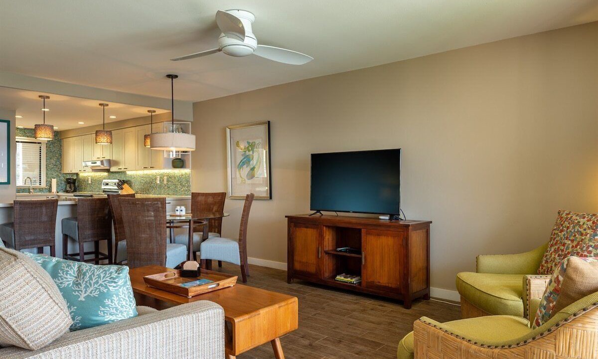 Photo of Bedroom in Maalaea