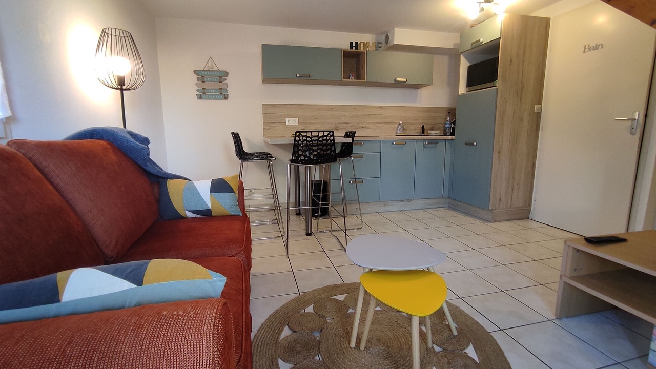 Photo of Livingroom in Saint-Michel-Chef-Chef