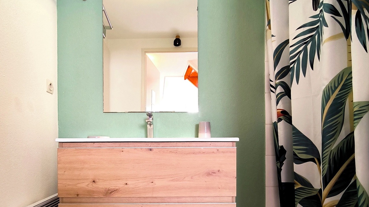 Photo of Bathroom in Saint-Michel-Chef-Chef