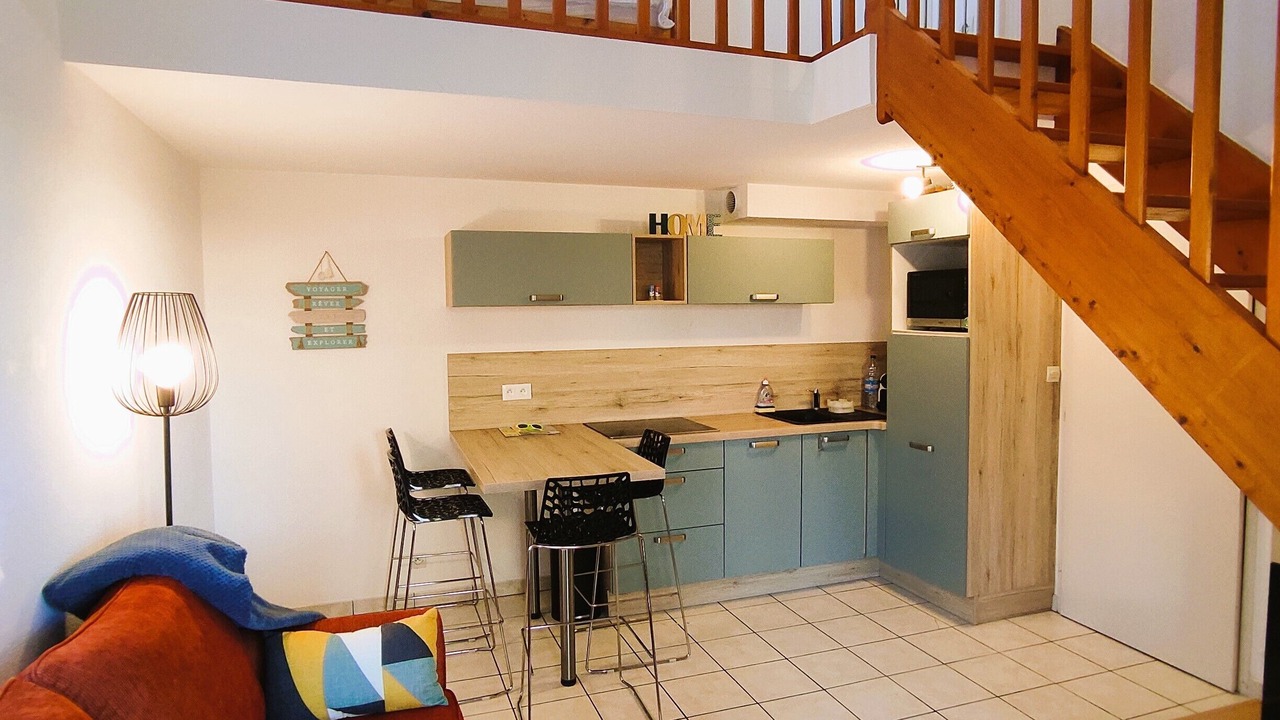 Photo of Livingroom in Saint-Michel-Chef-Chef