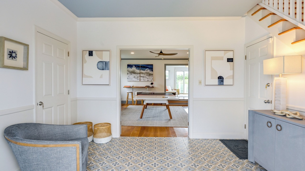 Photo of Others in Westhampton Beach