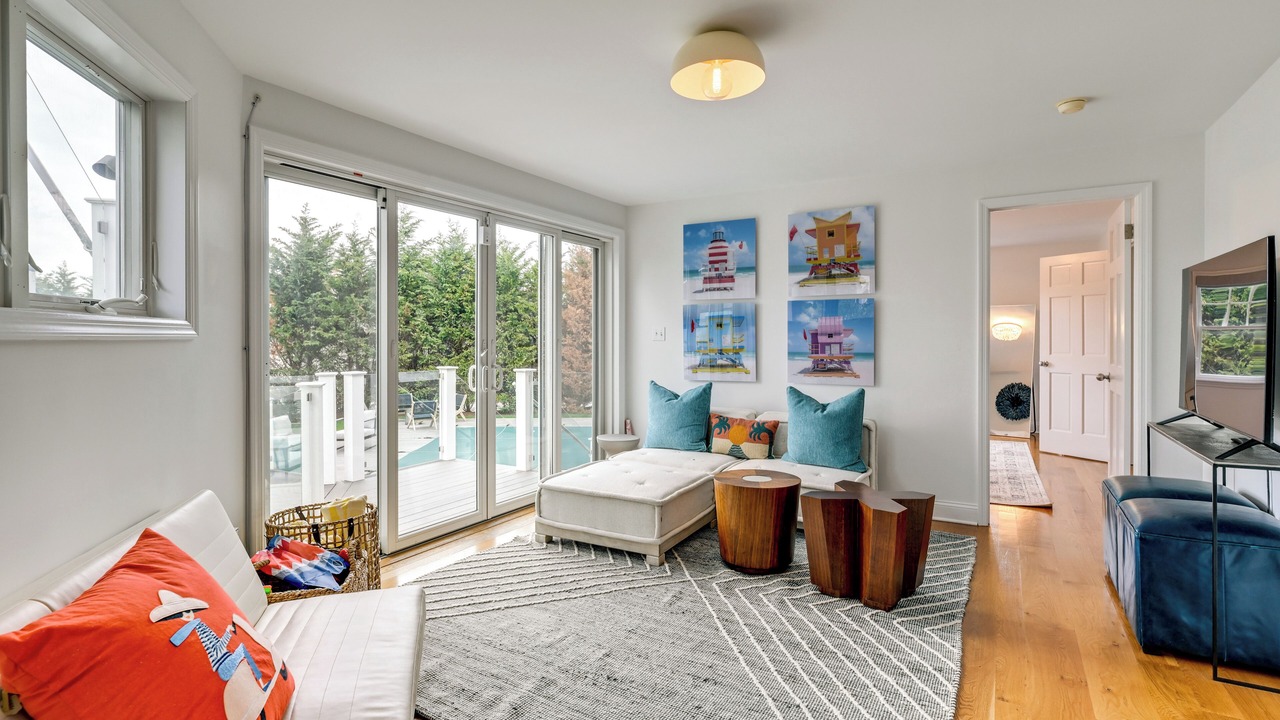 Photo of Others in Westhampton Beach