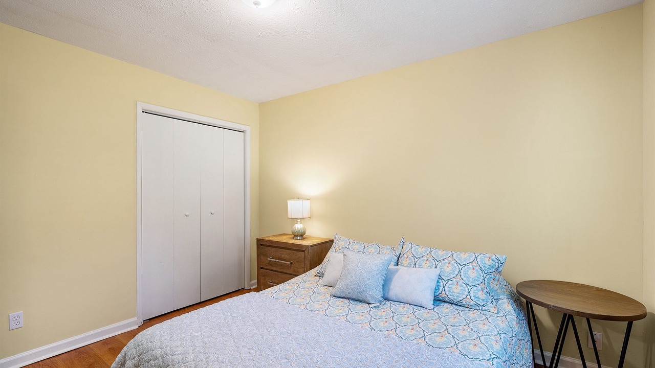 Photo of Bedroom in Calhoun