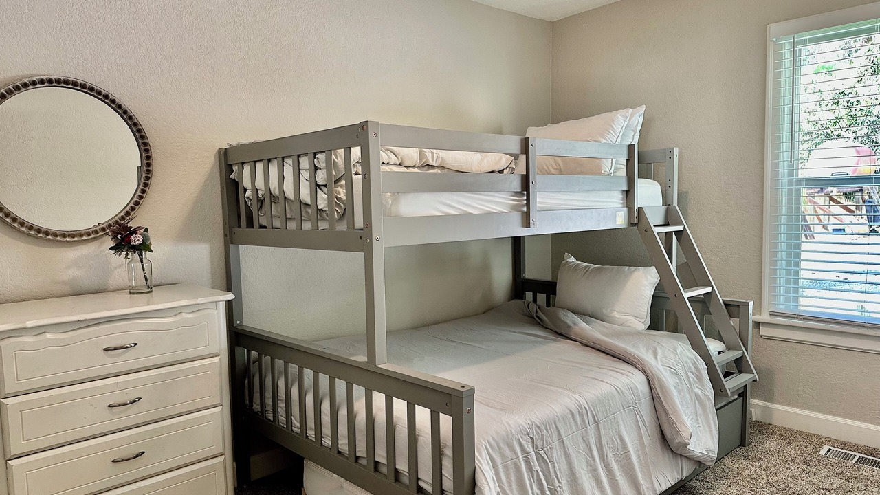 Photo of Bedroom in Colville