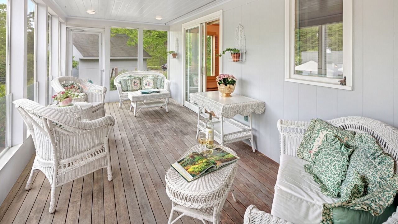 Photo of Outdoor in Tisbury