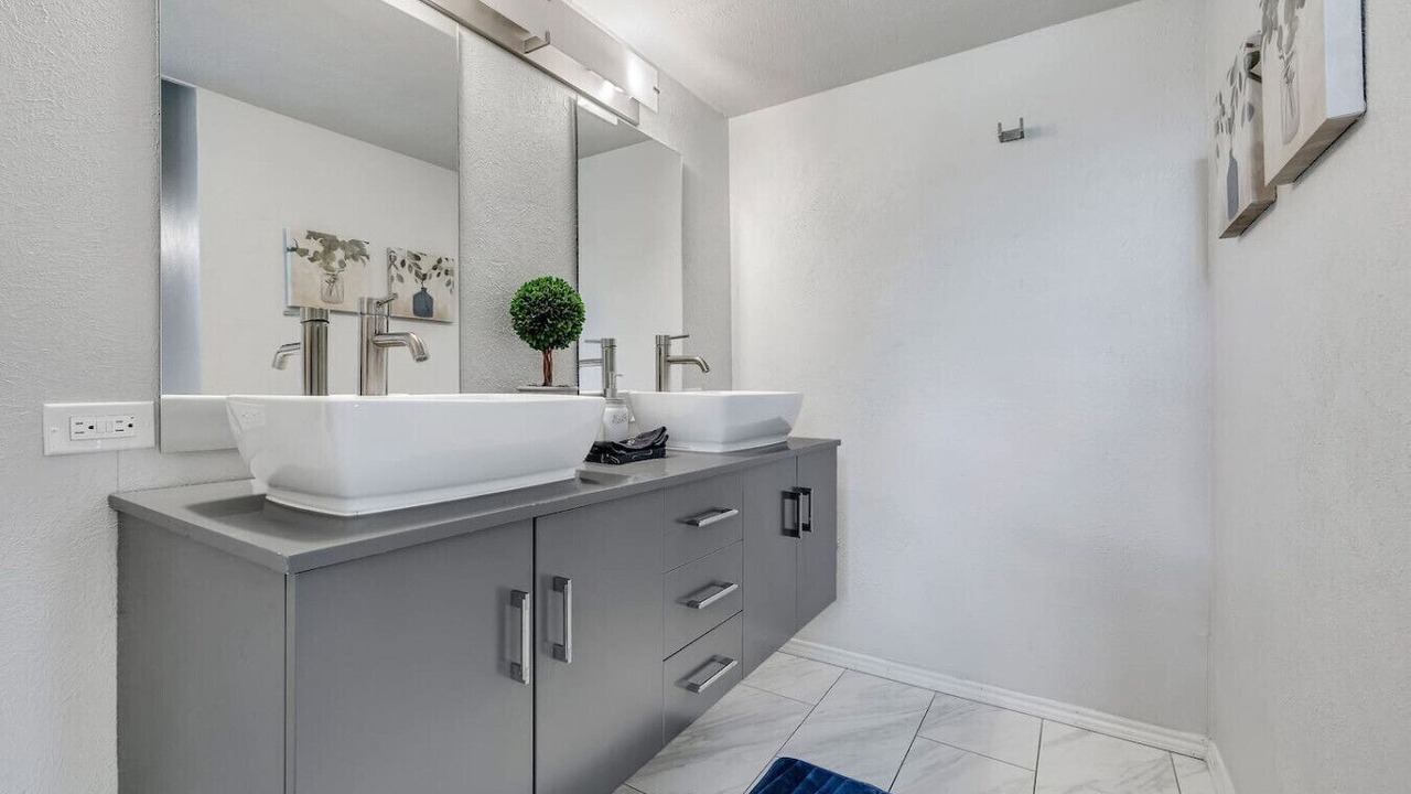Photo of Bathroom in White Rock Hills