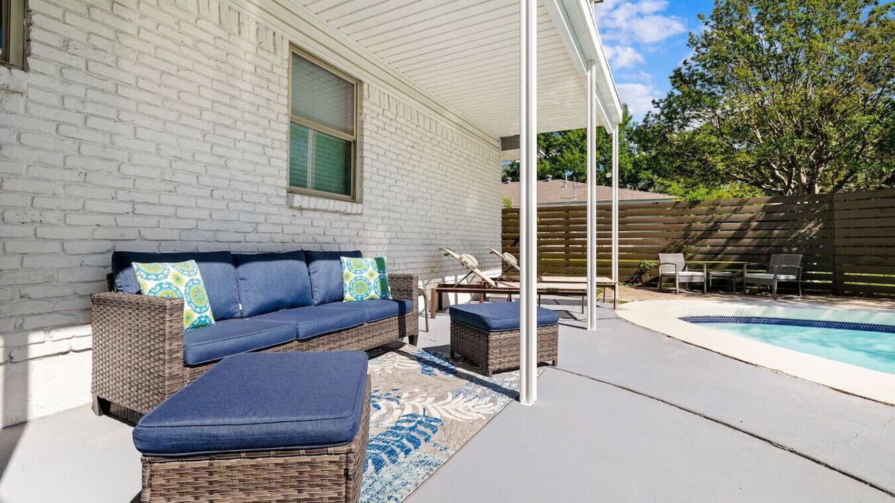 Photo of Patio Balcony in White Rock Hills