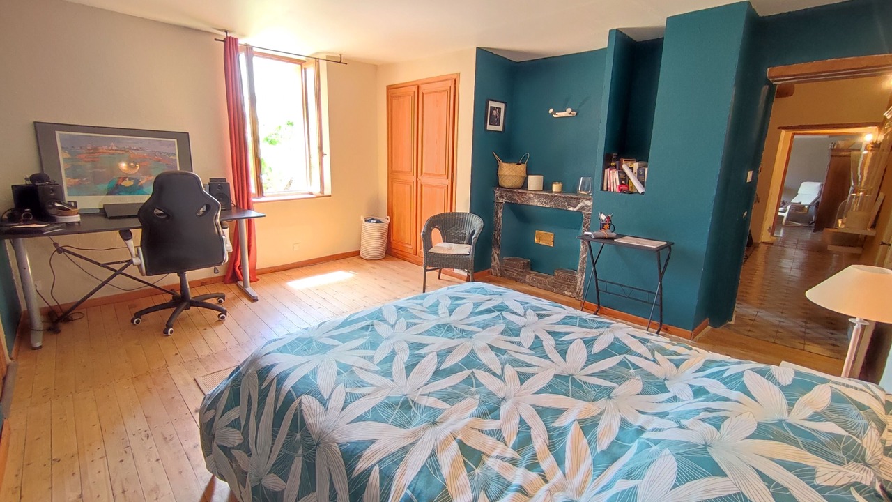 Photo of Bedroom in Caderousse